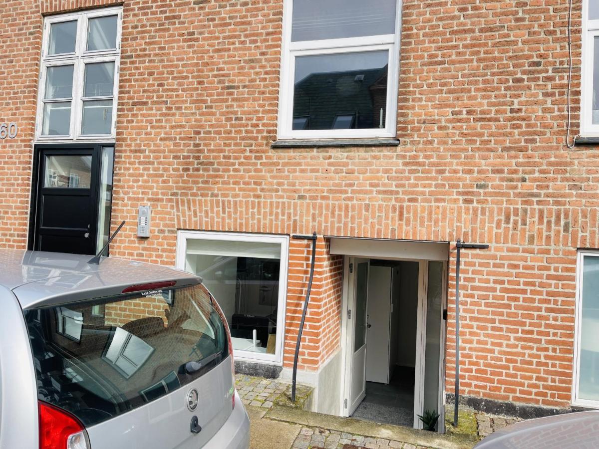 Aday - Charming Studio Close To The Football Stadium Aalborg Ngoại thất bức ảnh